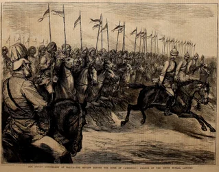 Nuestro contingente indio en Malta, la revista ante el Duque de Cambridge, a cargo del Noveno de Lanceros de Bengala.