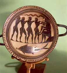 Copa mostrando a Ulises cegando a Polifemo, cerámica de figuras negras, Grecia, Civilización Griega, siglo VI a.C.