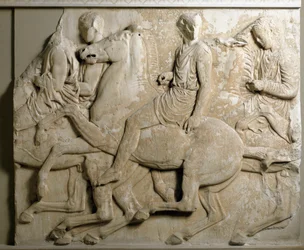 Arte griego: jinetes galopando, friso del Partenón. Relieve de mármol. 447-432 a.C. Atenas, Museo de la Acrópolis