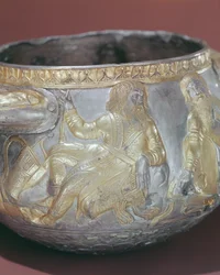 Copa para beber que representa soldados escitas (detalle)