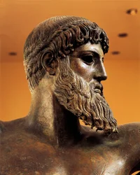 Estatua de bronce de Poseidón del cabo Artemisión