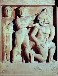 Relieve que representa a Perseo ayudando a Atenea a matar a la Gorgona, metopa del templo de Selinunte, Sicilia (piedra)