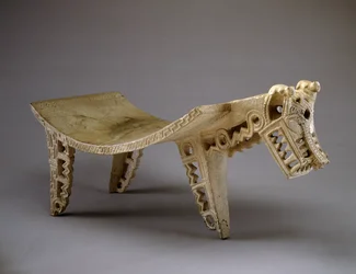 Piedra de moler ceremonial con cabeza de jaguar, Noroeste de Costa Rica, Período Tardío IV - Período Temprano V, 300-700