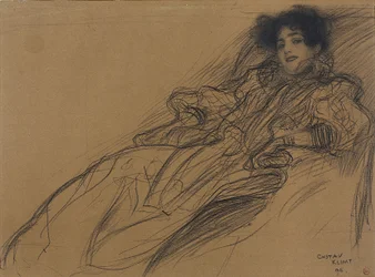 Joven en un sillón
