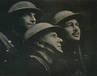 Un Momento Tenso, 1942