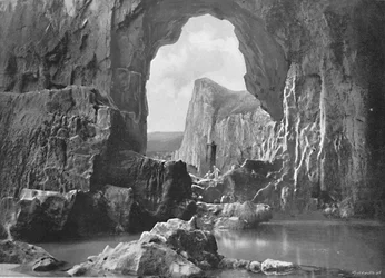 Arco Natural de Lydstep, Tenby, c. 1896