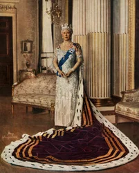 La Reina Madre, 1937, 1951