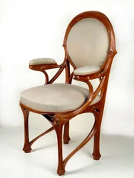 Art Nouveau: sillón de nogal americano