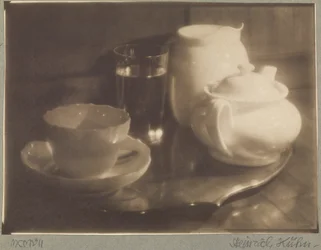 [Bodegón de té, versión III]