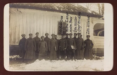 Primera Guerra Mundial: Ucrania en los años 1914-1916 durante la invasión del ejército alemán. Grupo de soldados