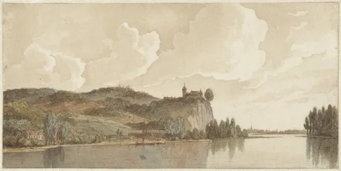 Paisaje fluvial con Chokier en el río Mosa