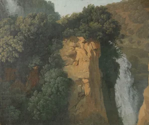 Acantilados cubiertos de maleza con una cascada en Italia