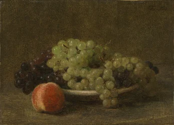 Bodegón con uvas y un melocotón