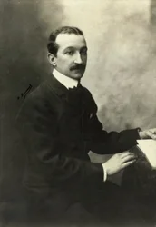 Retrato de Michel Corday (foto)