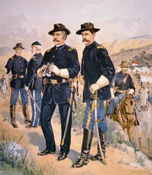 General de brigada Nelson A. Miles, oficiales de línea y soldados vestidos de campaña de 1888