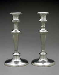 Par de candelabros