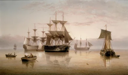 Buques de guerra y otros barcos anclados en calma