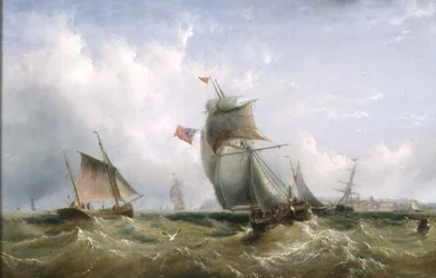Barcos frente a la costa