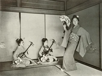 Una geisha bailando, 1910