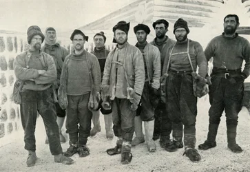 El Depósito de Partidas Occidentales y de Colocación en su Regreso a Cabo Evans, 13 de abril de 1911, 1913