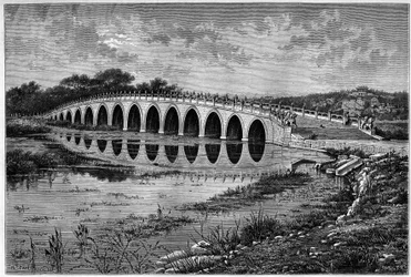 Puente con 17 arcos en el Lago Kunming en el Palacio de Ete cerca de Pekín en el siglo XIX. Grabado según un dibujo de Catenacci, según una fotografía de Thomson, en “Le Tour du Monde, Nouveau journal des Voyages”, editado por Edouard Charton, París