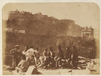 [El Castillo desde el Monumento a Scott]
