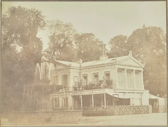 [Fuente de Venus de Francisque-Joseph Duret y Café des Ambassadeurs.]