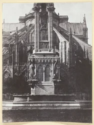 La fuente de la plaza de l