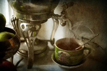 La comodidad de la hora del té al estilo vintage