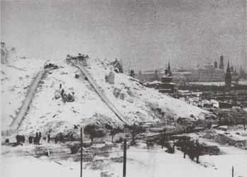 La demolición de la Catedral de Cristo Salvador en Moscú, 1931