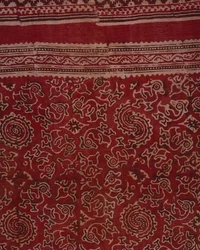 Textil estampado en bloque para el comercio de exportación con patrón de gansos, capullo de loto y roseta, indio, c.1500 (detalle)