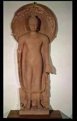 Buda de pie, de Jamalpur