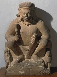 Surya, dios del sol. Escultura en arenisca roja