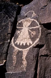 Petroglifo anasazi, grabados en paredes en NM.