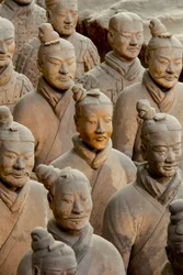En el Museo de los Guerreros de Terracota, escenas de los distintos guerreros en la zona del Foso 1., 2009 (foto)