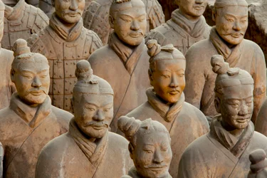 En el Museo de los Guerreros de Terracota, escenas de los distintos guerreros en la zona del Foso 1., 2009 (foto)