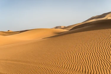 Dunas de arena en el Erg Chebbi, en el sureste de Marruecos, 2014 (foto)