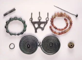 Joyas encontradas en una tumba femenina en Hallstatt, Celta
