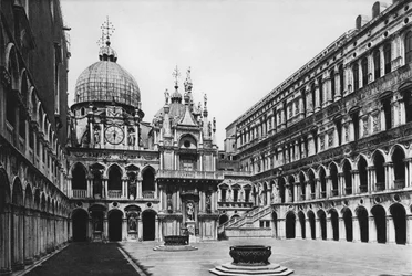 Venecia, Palacio Ducal, El Patio