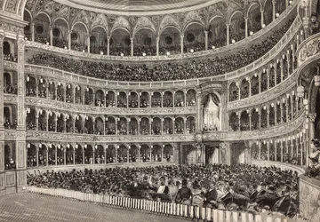 Noche de gala en el teatro Costanzo en honor al príncipe heredero de Alemania (futuro Federico III), Roma, Italia, grabado del dibujo de Dante Paolocci, de L