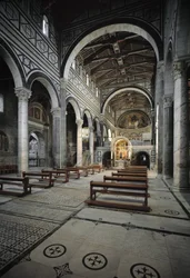 Vista interior de la iglesia