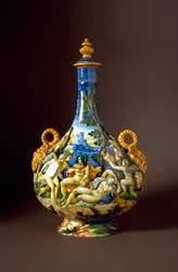 Ío y Juno. Jarra de cerámica del taller Fontana de Urbino, Italia. Siglo XVI. Museo Nacional del Bargello, Florencia, Italia