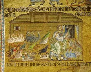 Noé ayuda a las parejas de animales a entrar en el Arca ... (mosaico)