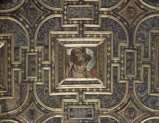 Vista del techo con paneles pintados de Pier Maria Pennacchi (1464-1514/15) (madera)