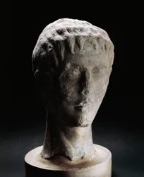 Cabeza juvenil de Federico II Hohenstaufen