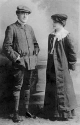 Mabel Hackney y Laurence Irving, 1907