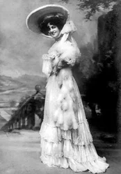 Marie Studholme 1875-1930, actriz inglesa, 1904