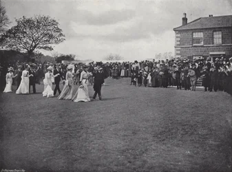 Día de la Flora en Helston, el baile Furry