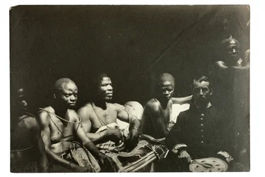 Capitán Gallwey y jefes Edo, Benín, Nigeria, 1892
