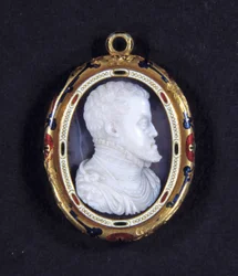 Retrato del Rey Felipe II de España (1527-1598). Medallón en calcedonia
